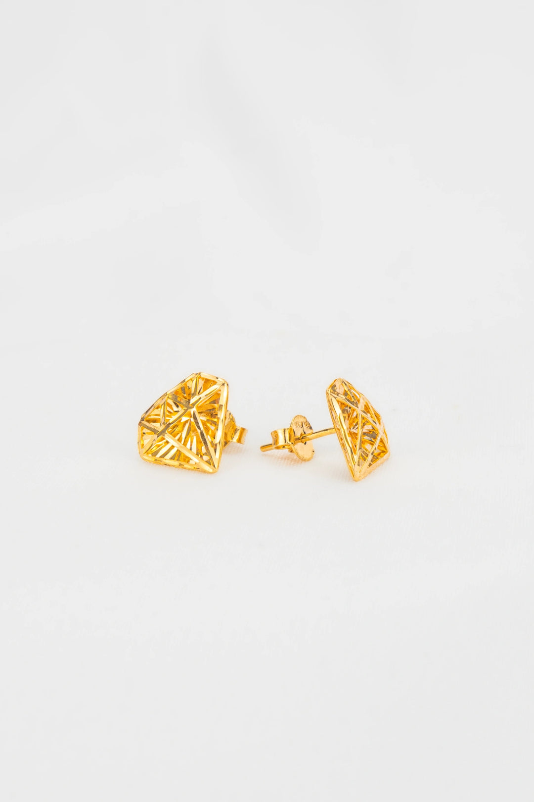 Bông Tai Kim Cương 3D Khắc Máy Vàng 16K Bảo Tín K&K