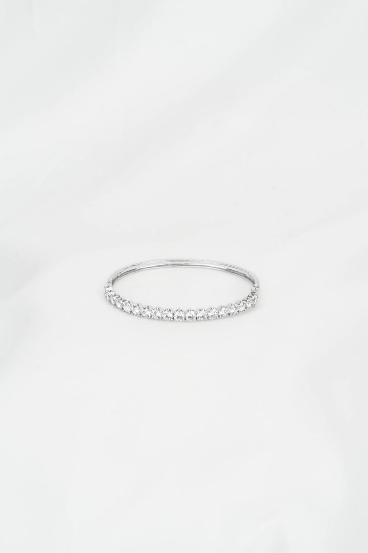 Vòng Tay Nửa Viền Đá Kiểu Ý 750 Bảo Tín k&K