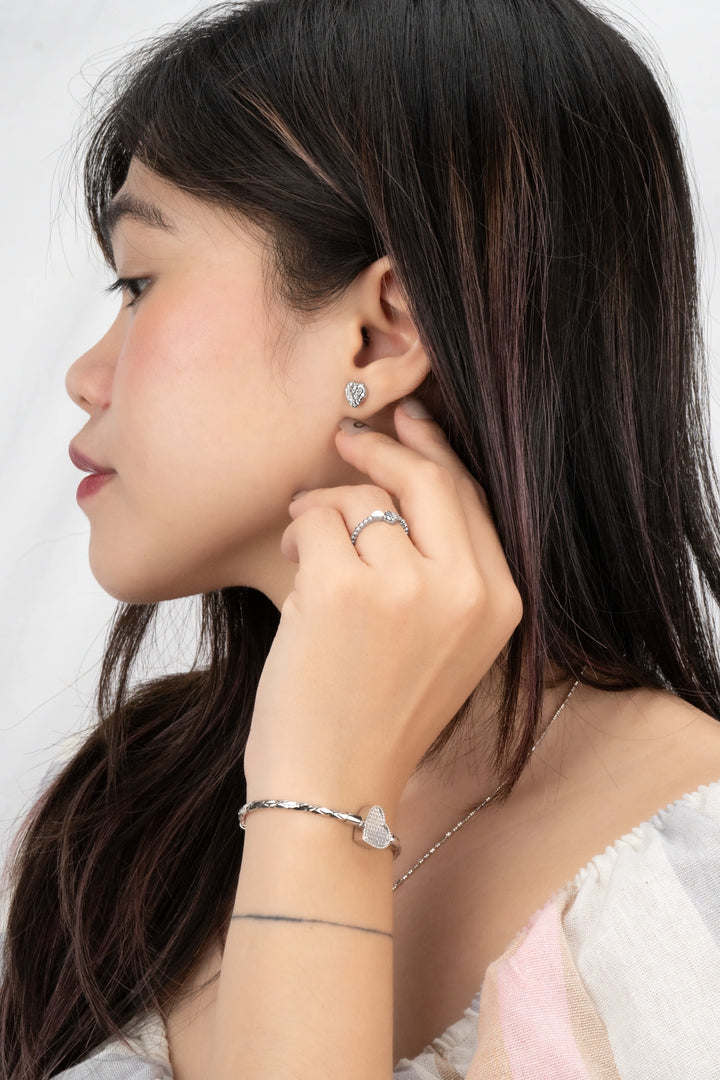 Nhẫn Trái Tim To Nhỏ Khắc Máy 3D Kiểu Ý 750 Bảo Tín K&K