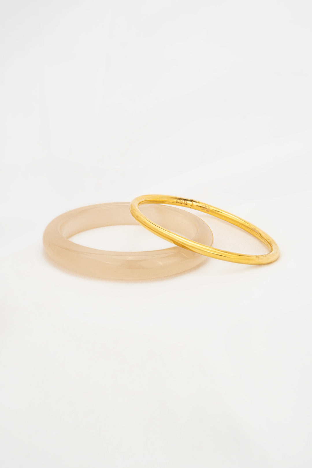 Vòng Tay Trơn Có Khoá Vàng 16K Bảo Tín K&K