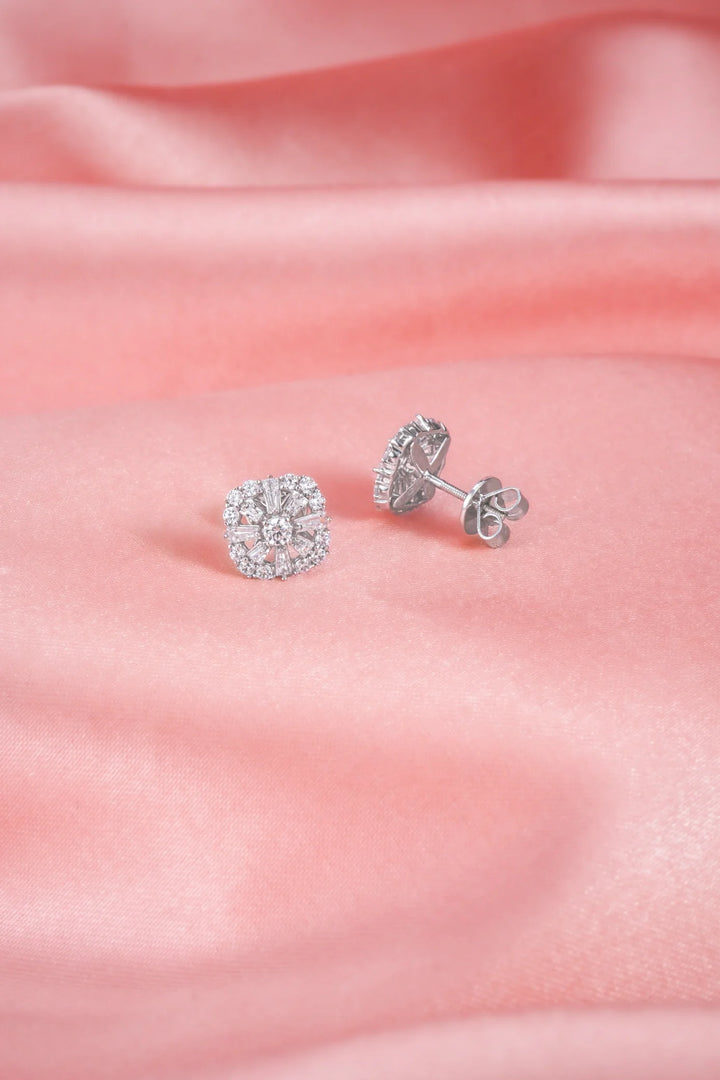 Bông Tai Hoa Vuông Tấm Baguette Đính Đá CZ Kiểu Ý 750 Bảo Tín K&K