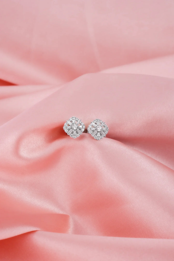 Bông Tai Hoa Vuông Tấm Baguette Đính Đá CZ Kiểu Ý 750 Bảo Tín K&K