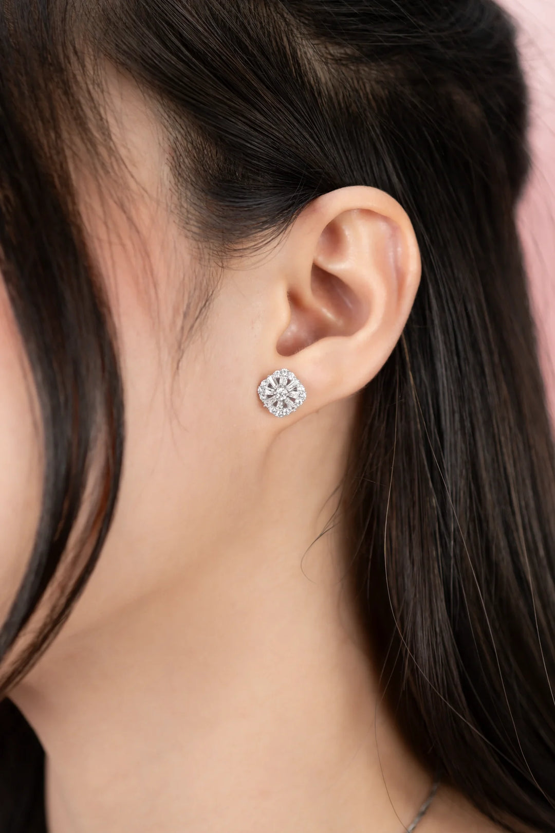 Bông Tai Hoa Vuông Tấm Baguette Đính Đá CZ Kiểu Ý 750 Bảo Tín K&K