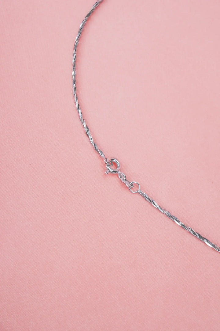 Dây Chuyền Mặt Hoa Vuông Tấm Baguette Đính Đá CZ Kiểu Ý 750 Bảo Tín K&K