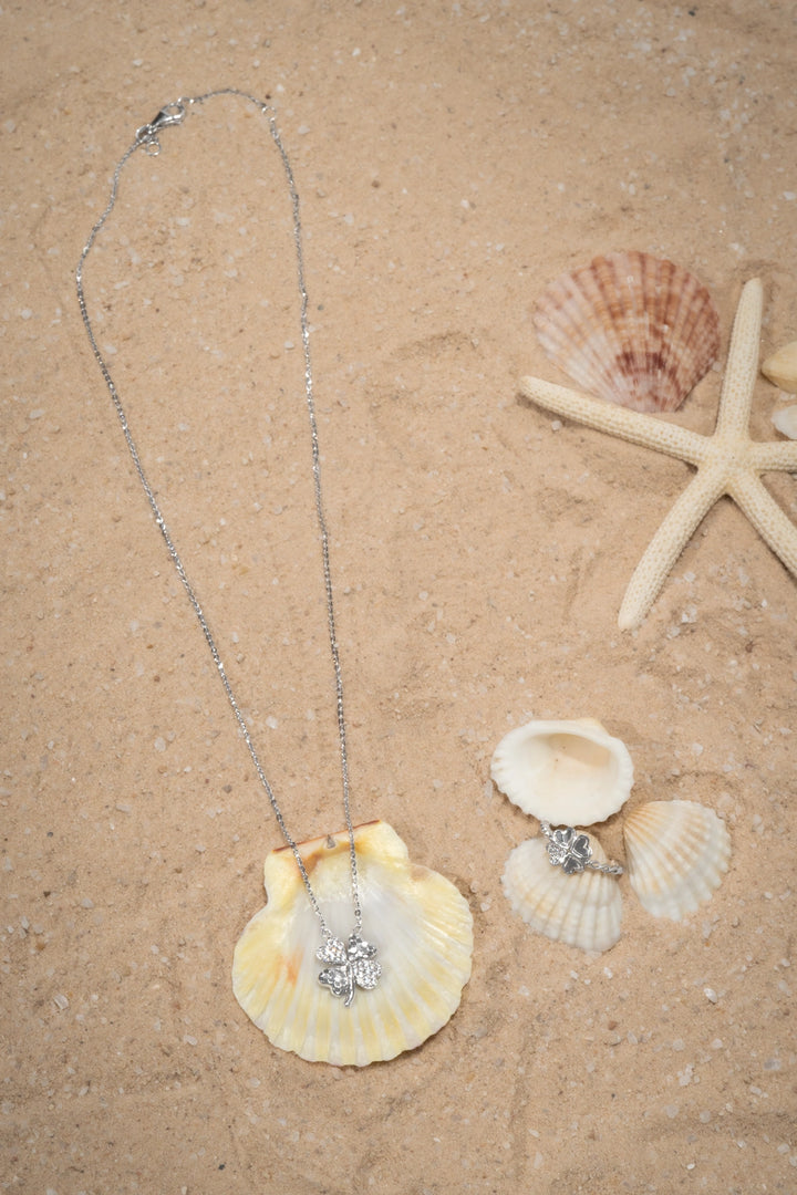 Nhẫn Hoa 4 Cánh Tim Kiểu Ý 750  Bảo Tín K&K