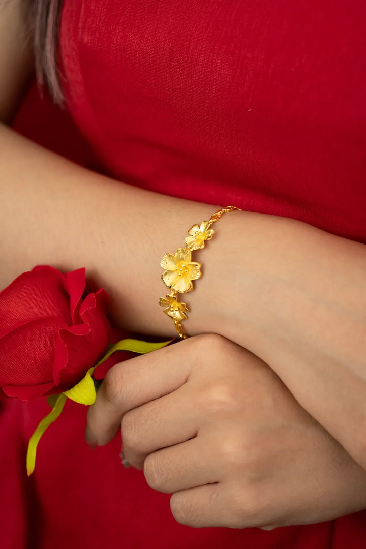 Lắc Tay Bông Hoa 5 Cánh Vàng 23K Bảo Tín K&K