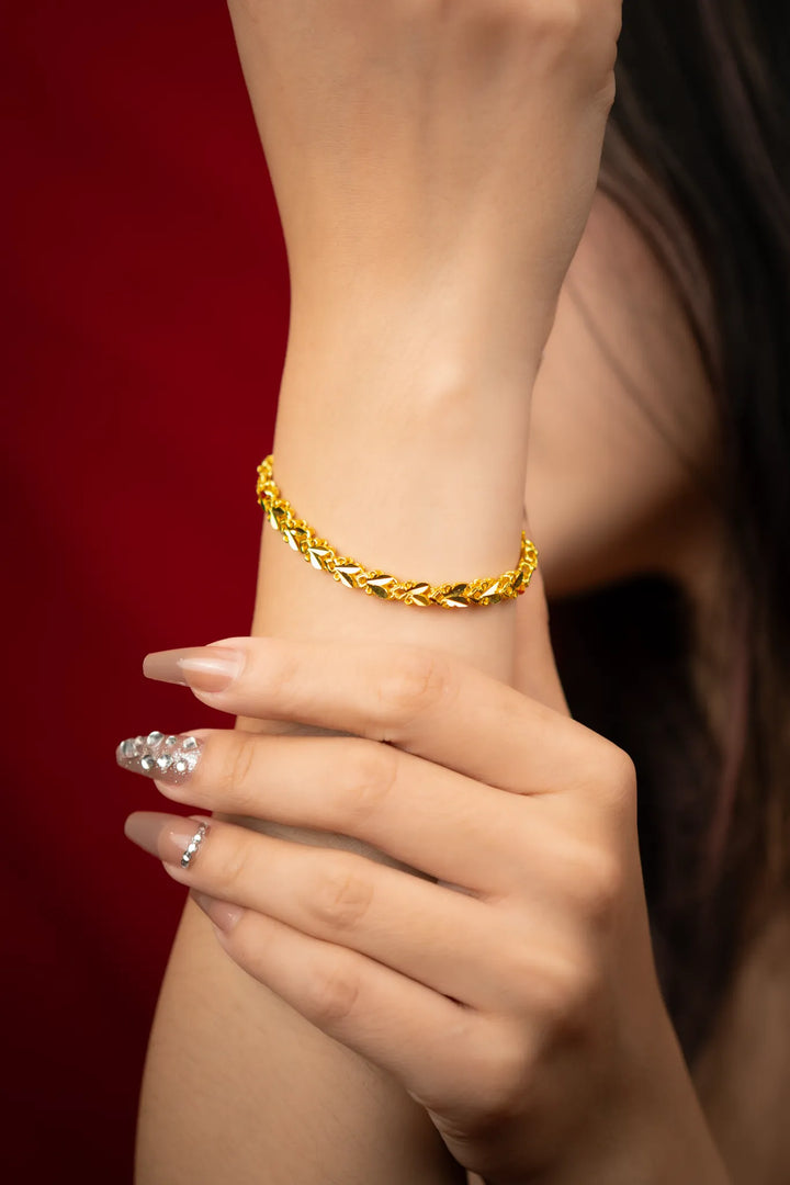 Lắc Tay Kiểu Tai Thỏ Vàng 23K Bảo Tín K&K