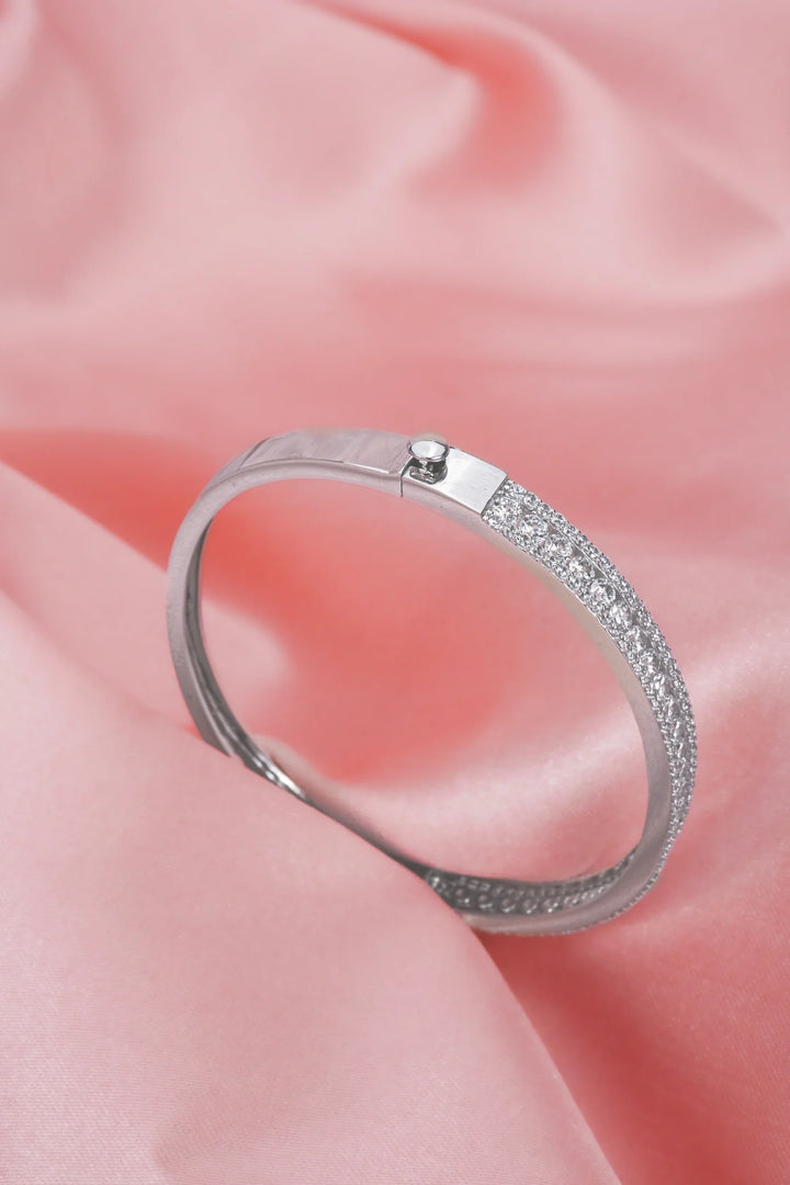 Vòng Tay Hạt Tấm To Nhỏ Đính Đá CZ Kiểu Ý 750 Bảo Tín K&K