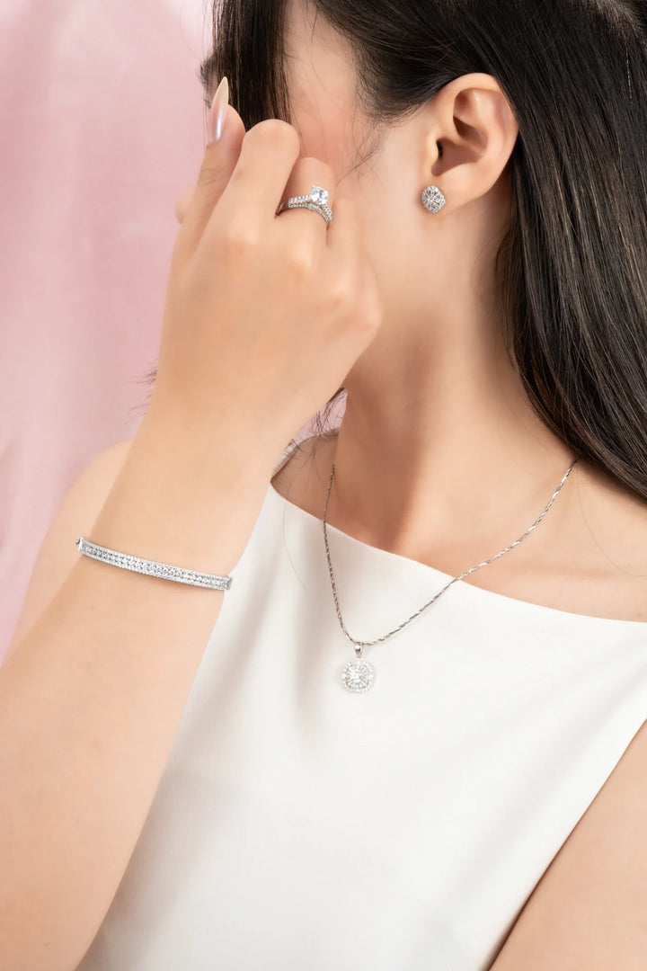 Nhẫn Kiểu Cổ Điền Đá Chủ To Tròn Đính Đá CZ Kiểu Ý 750 Bảo Tín K&K