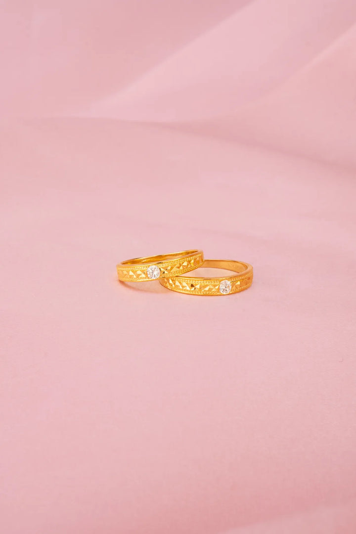 Nhẫn Cưới Hột Chìm Viền Khắc Máy Vàng 16K Đính Đá CZ Bảo Tín K&K