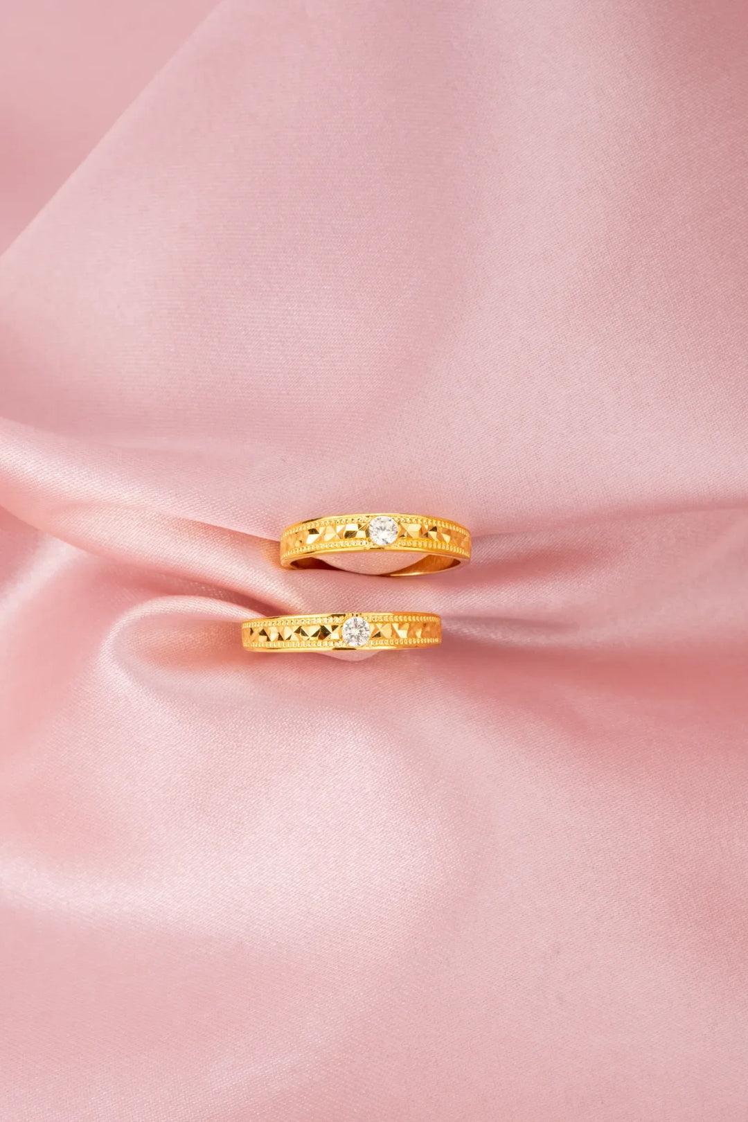 Nhẫn Cưới Hột Chìm Viền Khắc Máy Vàng 16K Đính Đá CZ Bảo Tín K&K