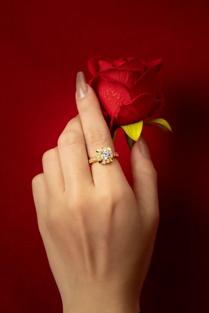 Nhẫn Kiểu Hột Vuông Tấm Vàng 23K Đính Đá CZ Bảo Tín K&K