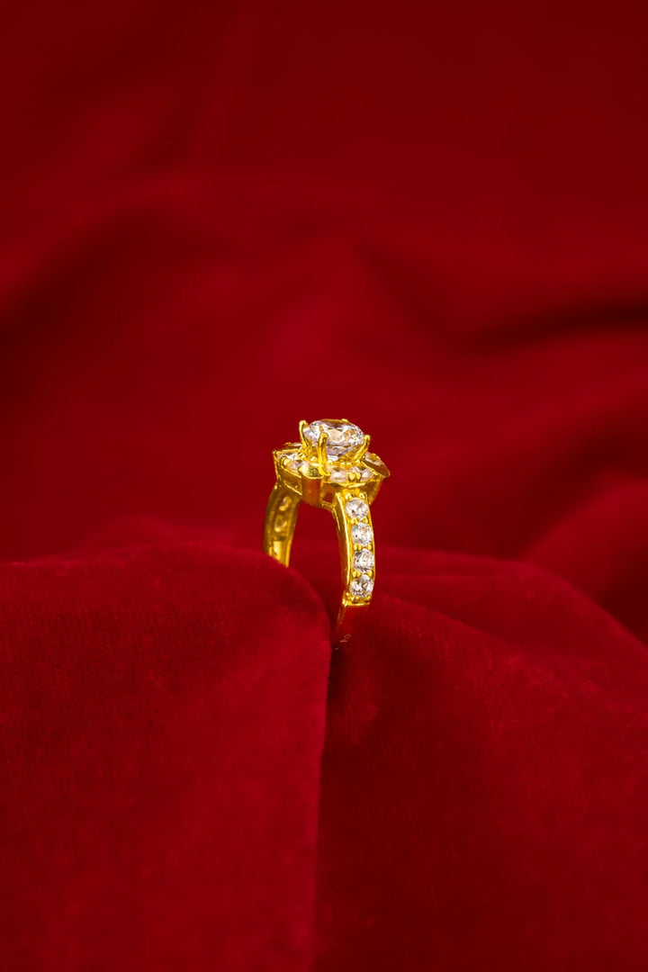 Nhẫn Kiểu Hột Vuông Tấm Vàng 23K Đính Đá CZ Bảo Tín K&K