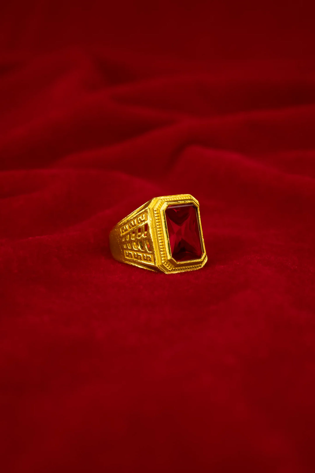 Nhẫn Nam Hột Đỏ Vàng 23K Đính Đá CZ Bảo Tín K&K