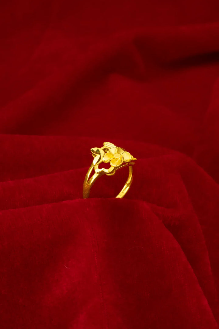 Nhẫn Kiểu Hoa Lá Tim Vàng 23K Bảo Tín K&K