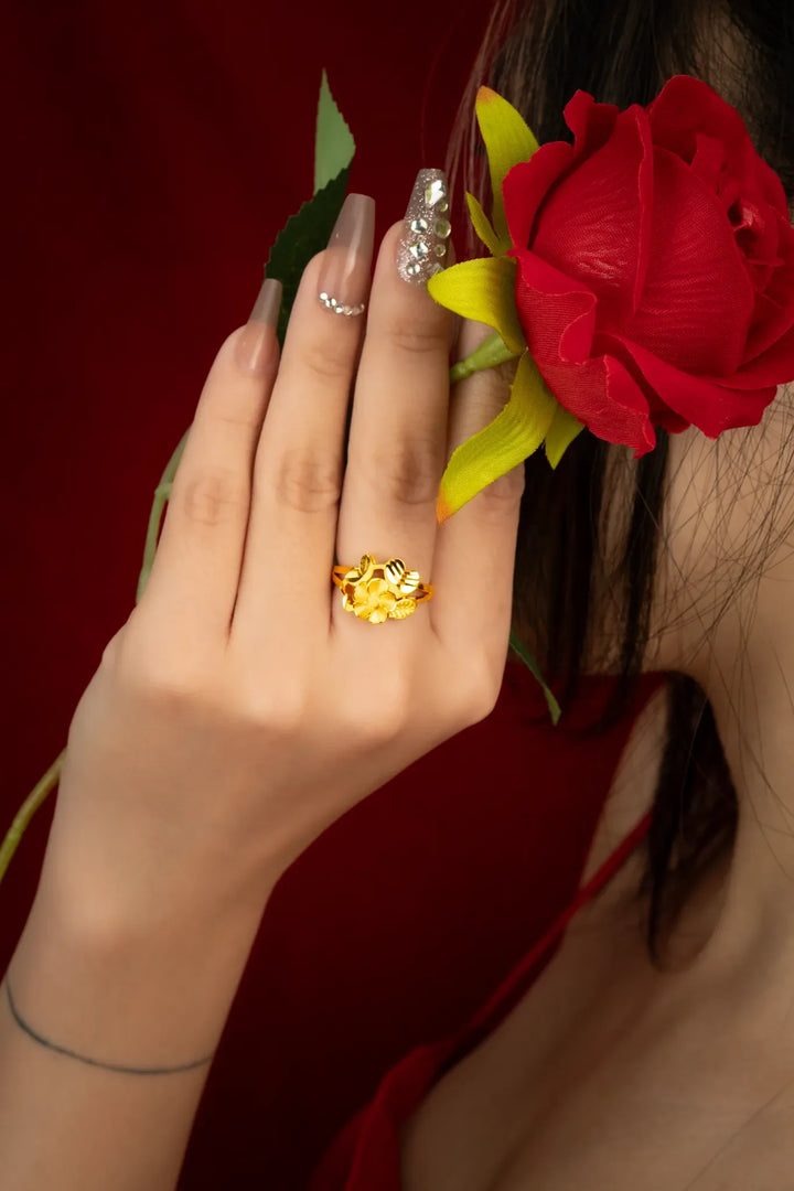 Nhẫn Kiểu Hoa Lá Tim Vàng 23K Bảo Tín K&K