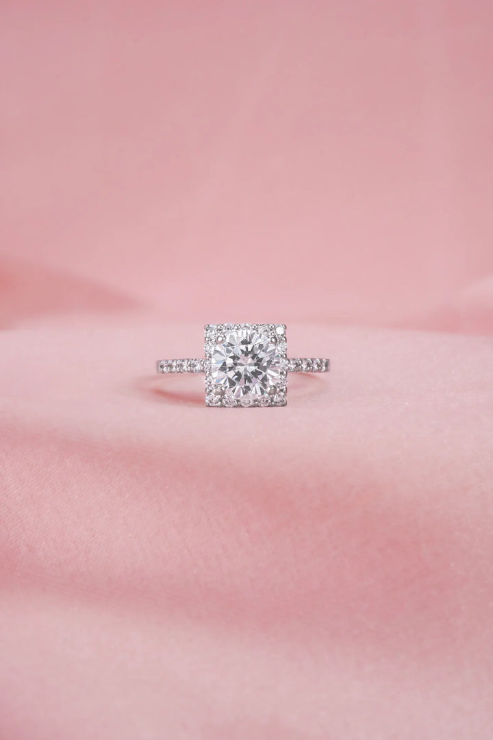 Nhẫn Một Hột Vuông Đính Đá CZ Kiểu Ý 750 Bảo Tín K&K