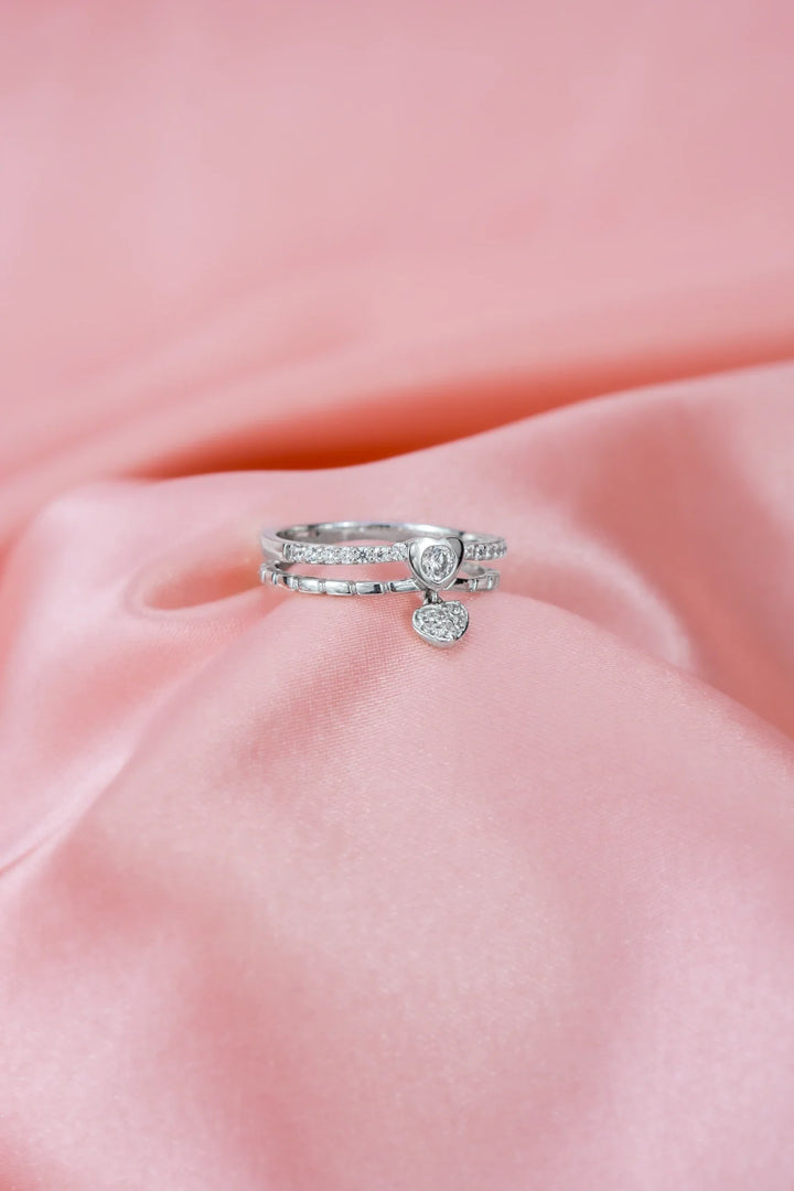 Nhẫn Hai Viền Charm Trái Tim Đính Đá CZ Kiểu Ý 750 Bảo Tín K&K