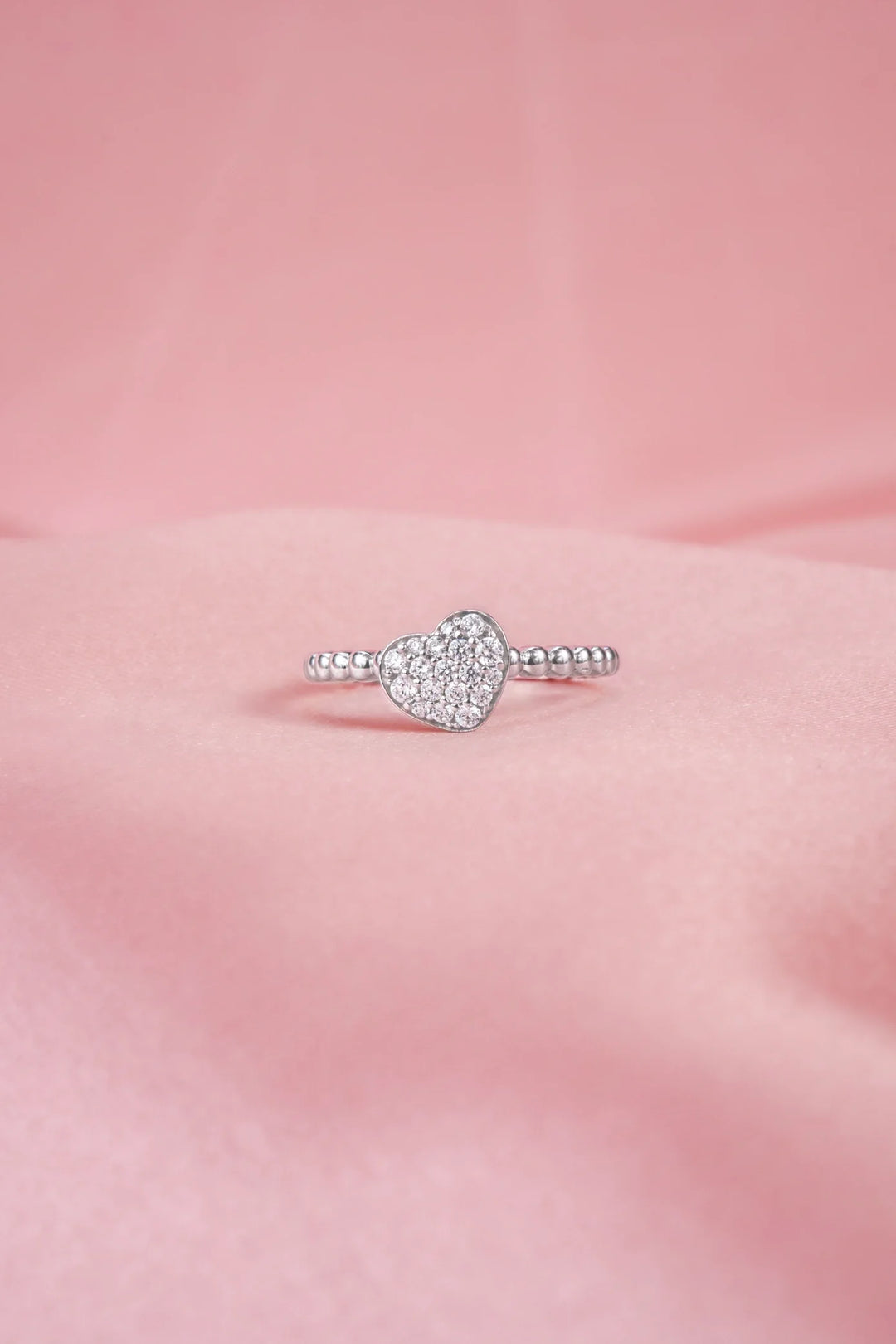 Nhẫn Trái Tim 3D Đính Đá CZ Kiểu Ý 750 Bảo Tín K&K