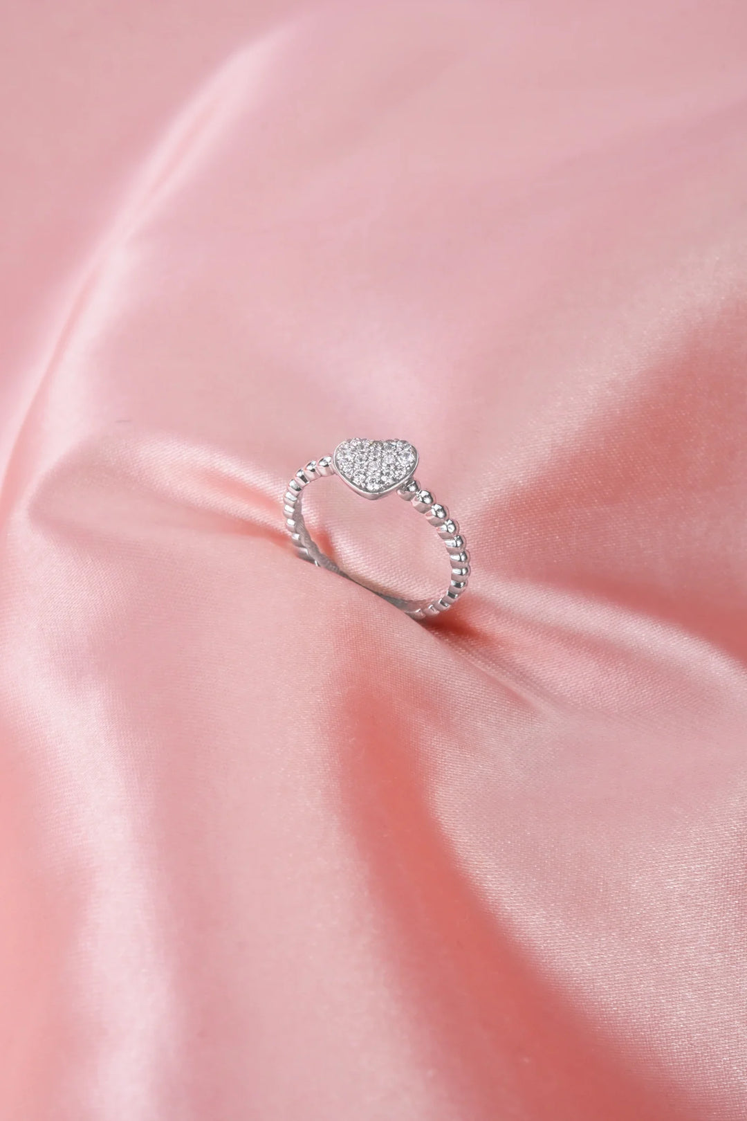 Nhẫn Trái Tim 3D Đính Đá CZ Kiểu Ý 750 Bảo Tín K&K