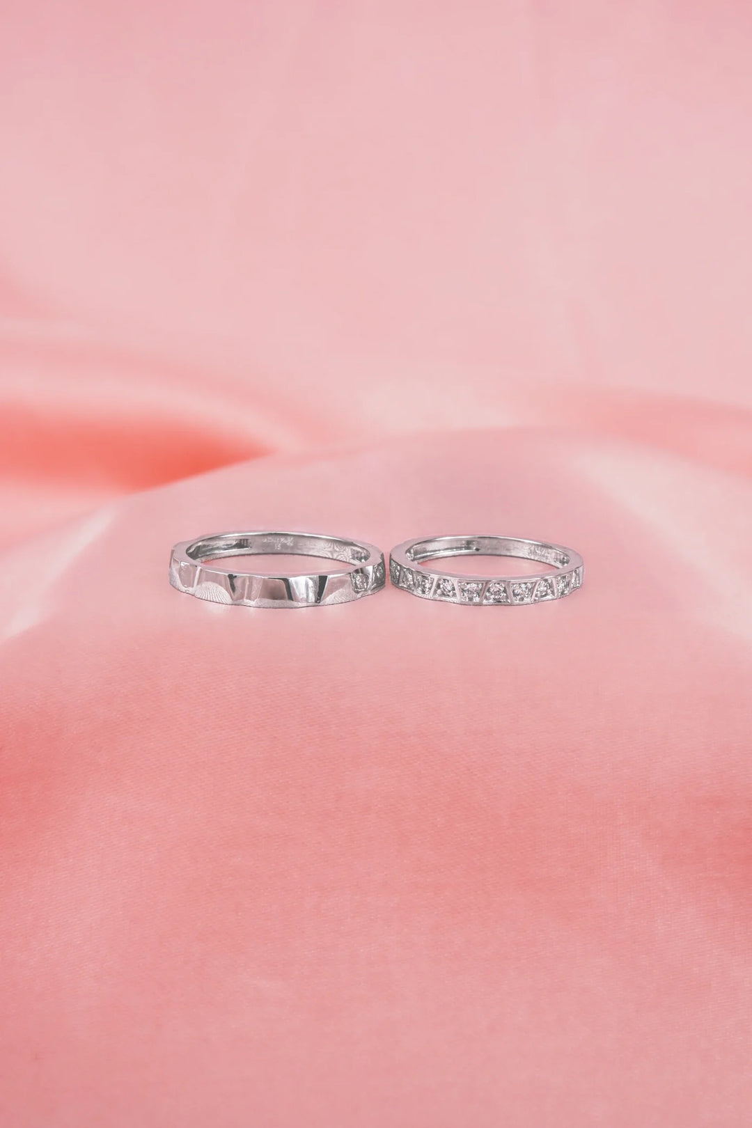 Nhẫn Cưới Đính Đá CZ Kiểu Ý 750 Bảo Tín K&K