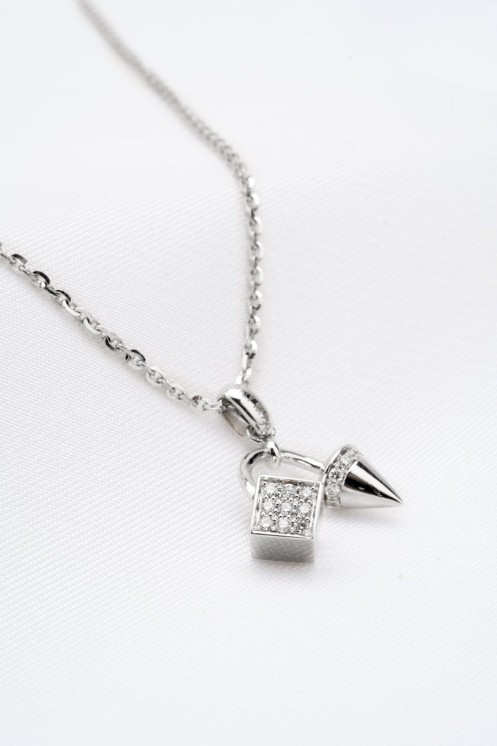 Mặt dây chuyền trắng kiểu Bảo Tín K&K Vàng kiểu Ý 750 đính Kim cương