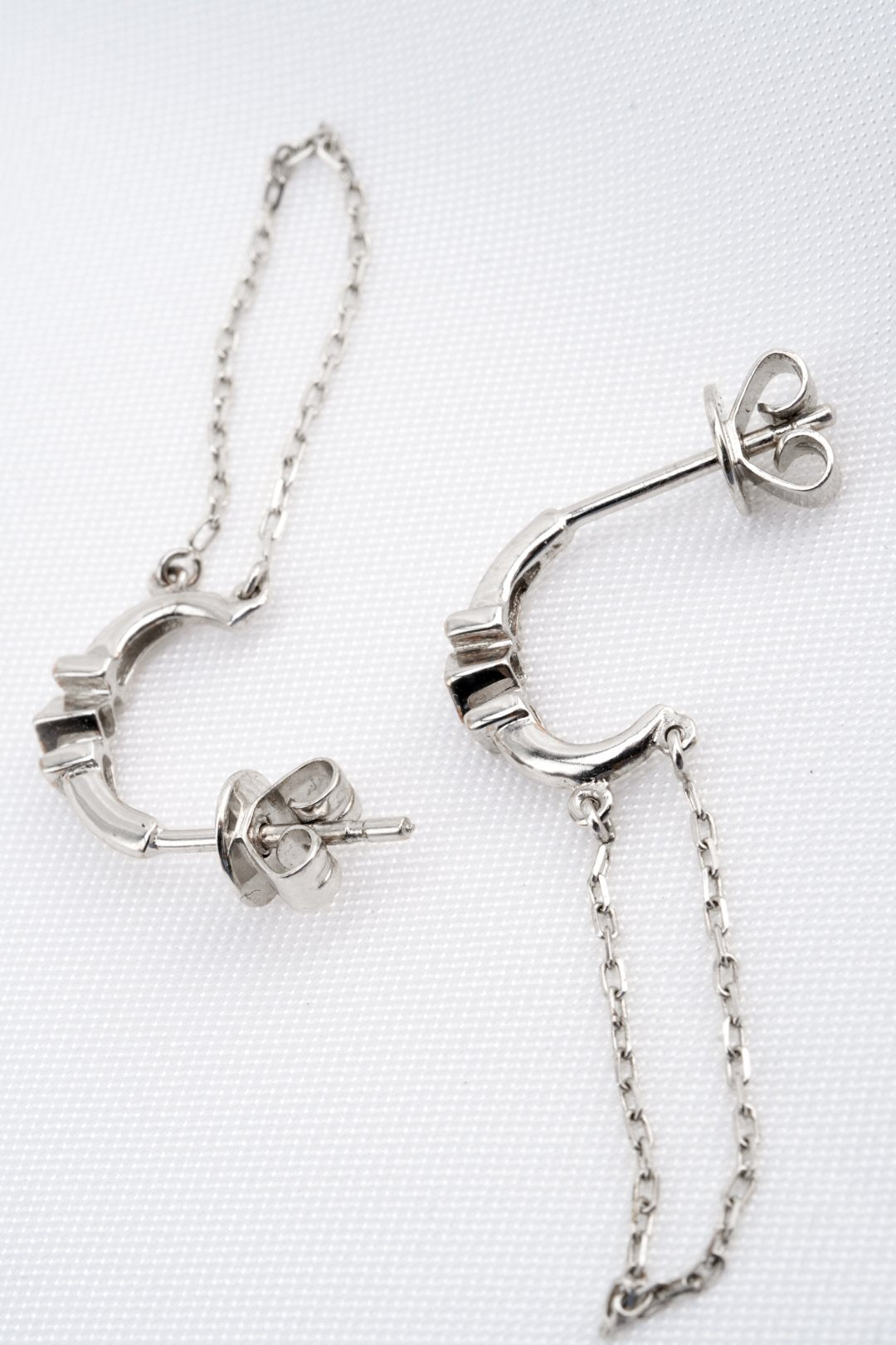 Bông tai trắng kiểu Bảo Tín K&K Vàng kiểu Ý 750