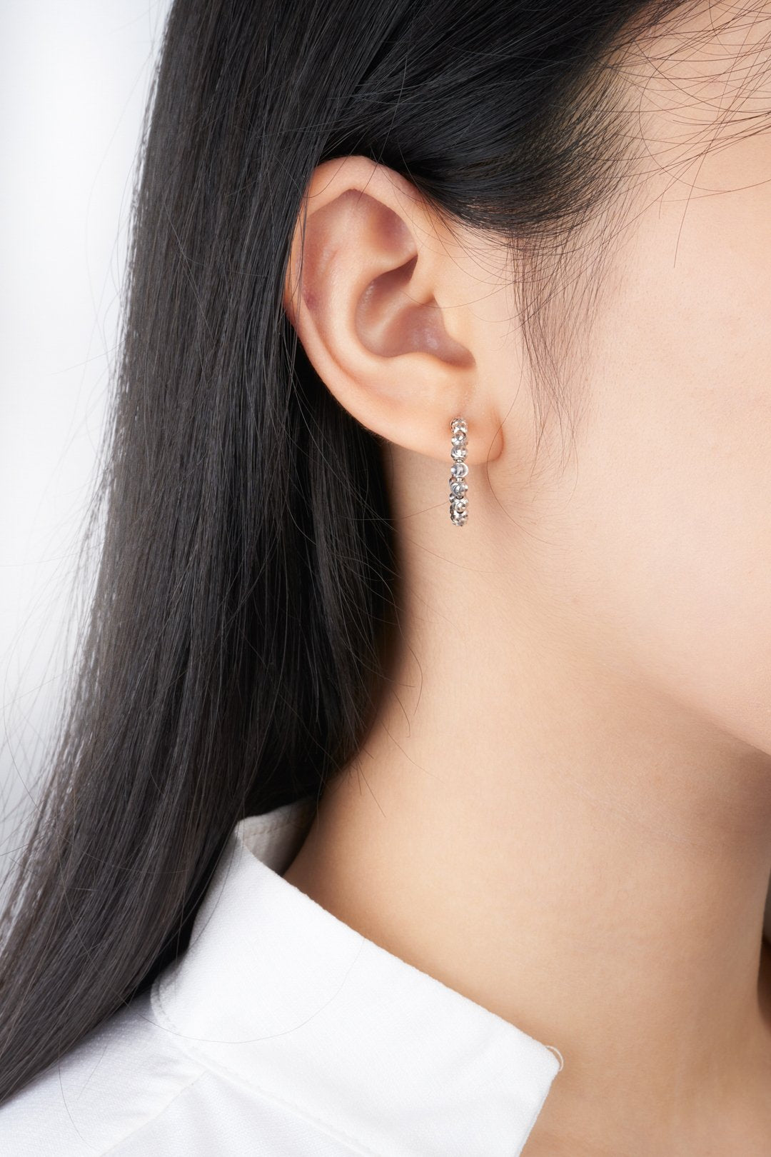 Bông tai trắng chuỗi bi Bảo Tín K&K Vàng kiểu Ý 750