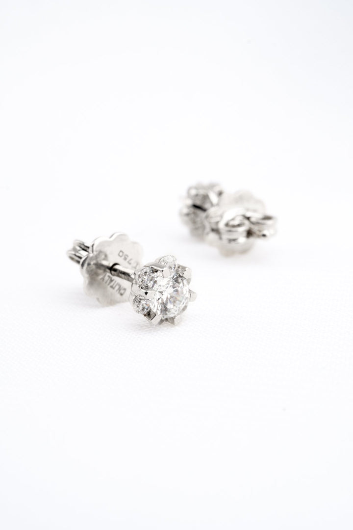 Bông tai trắng kiểu Bảo Tín K&K Vàng kiểu Ý 750 đính Đá cao cấp