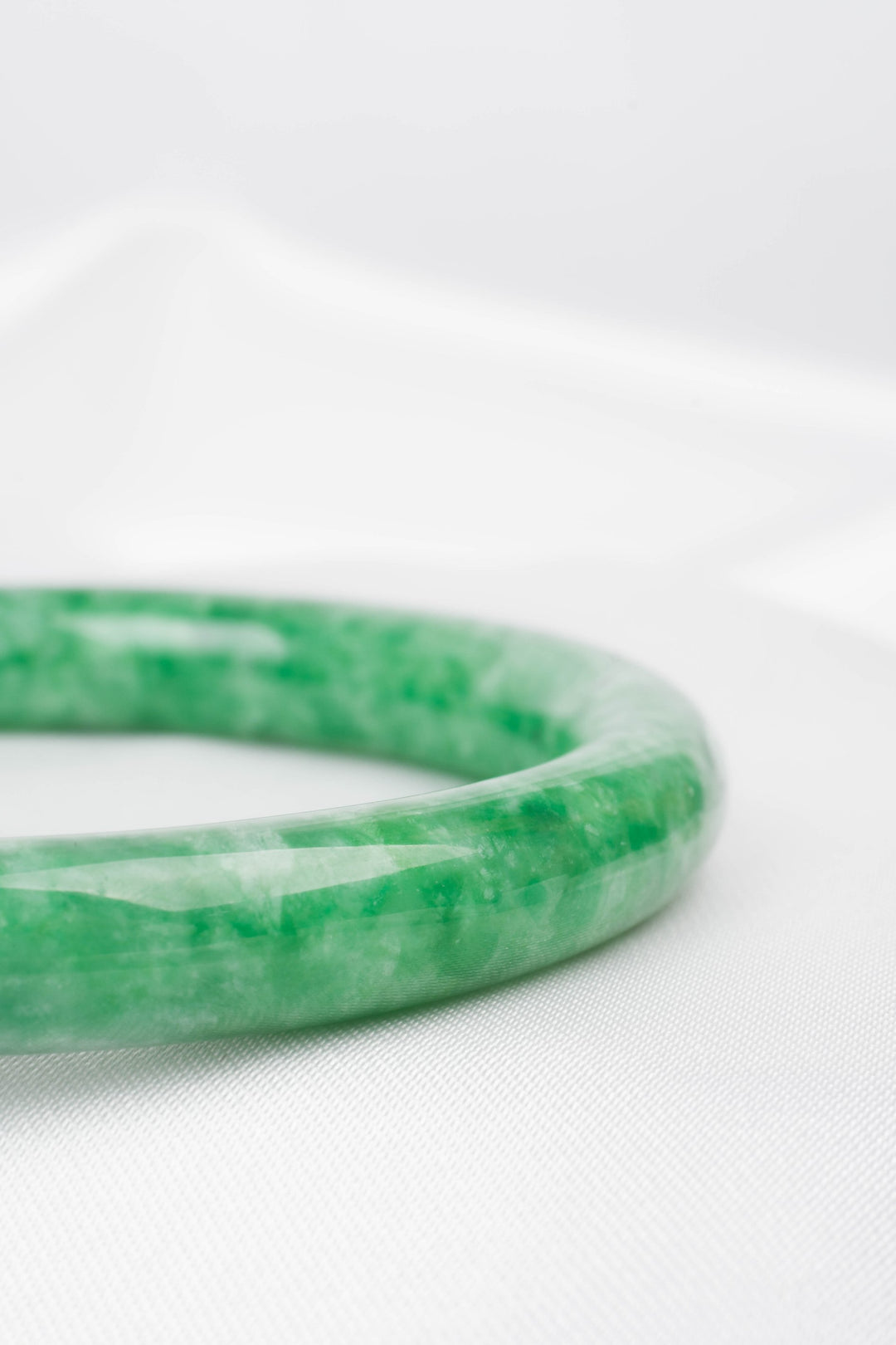 Cẩm thạch xanh lục cẩm thạch Bảo Tín K&K đính Cẩm thạch