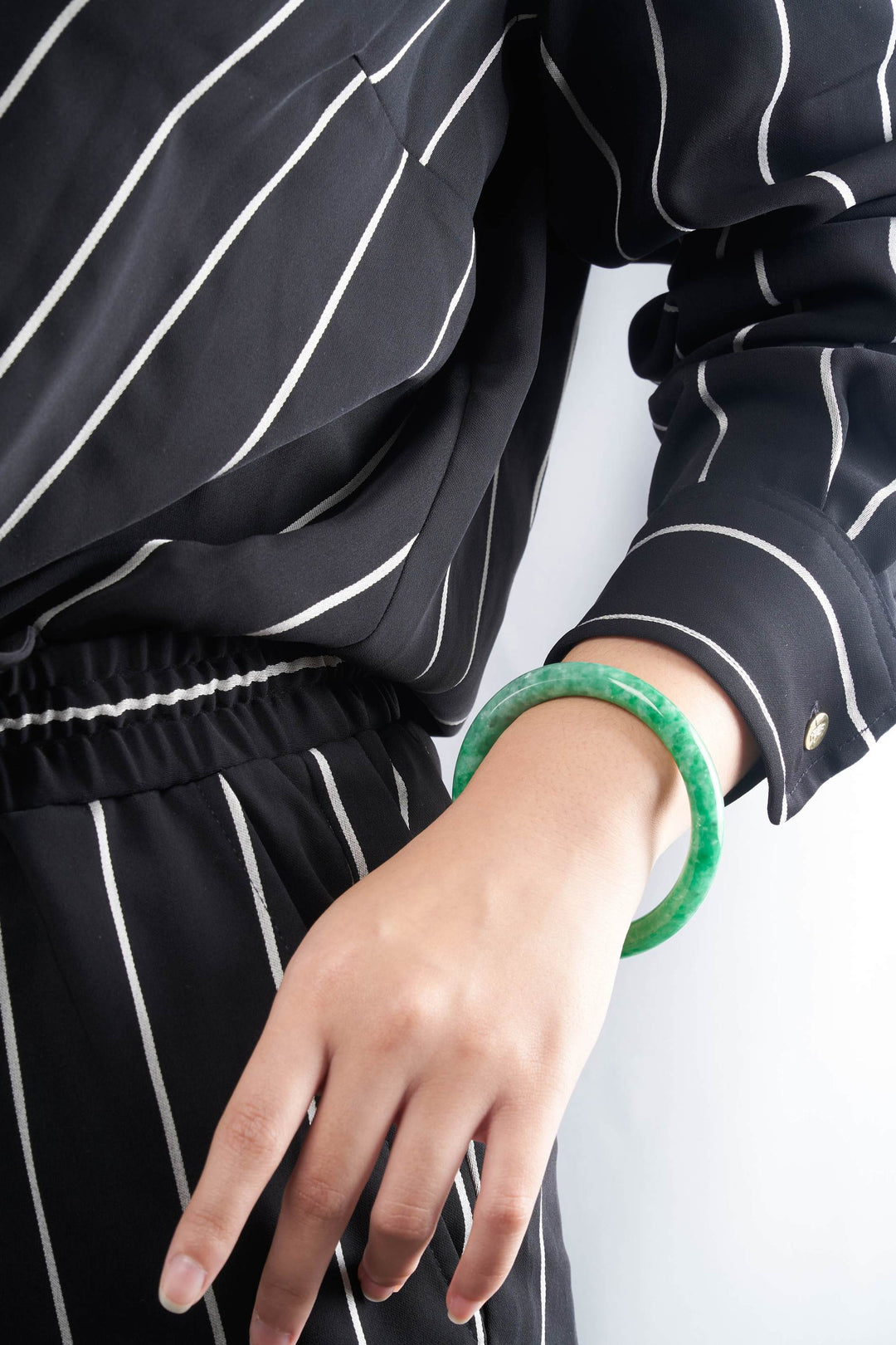 Cẩm thạch xanh lục cẩm thạch Bảo Tín K&K đính Cẩm thạch