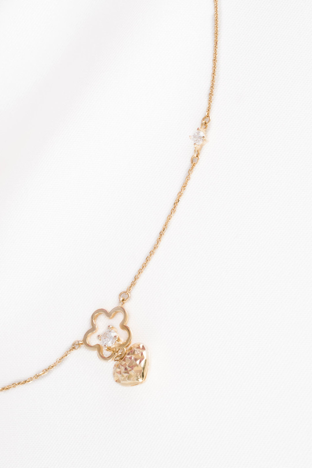 Dây chuyền vàng liền mặt hoa 5 cánh tim móc máy Bảo Tín K&K Vàng 14K đính Đá cao cấp