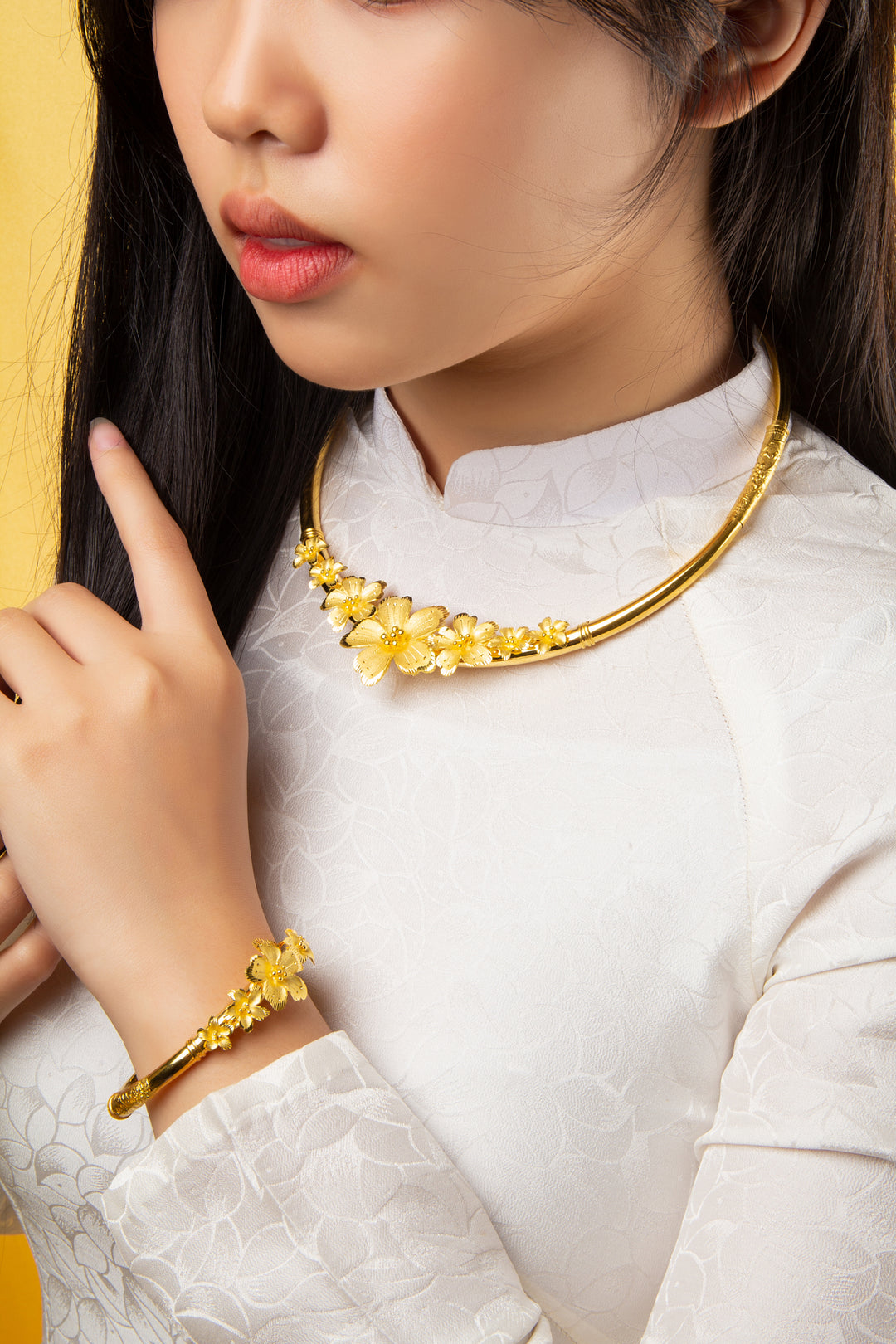 Dây chuyền vàng kiềng quấn hoa Bảo Tín K&K Vàng 23K