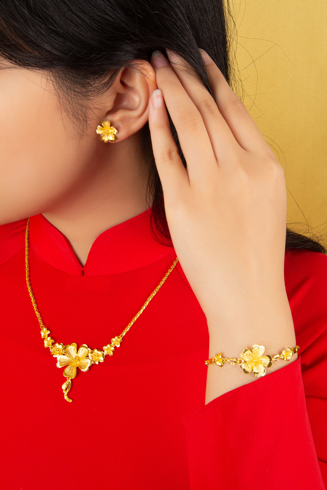 Lắc tay vàng hoa Bảo Tín K&K Vàng 23K