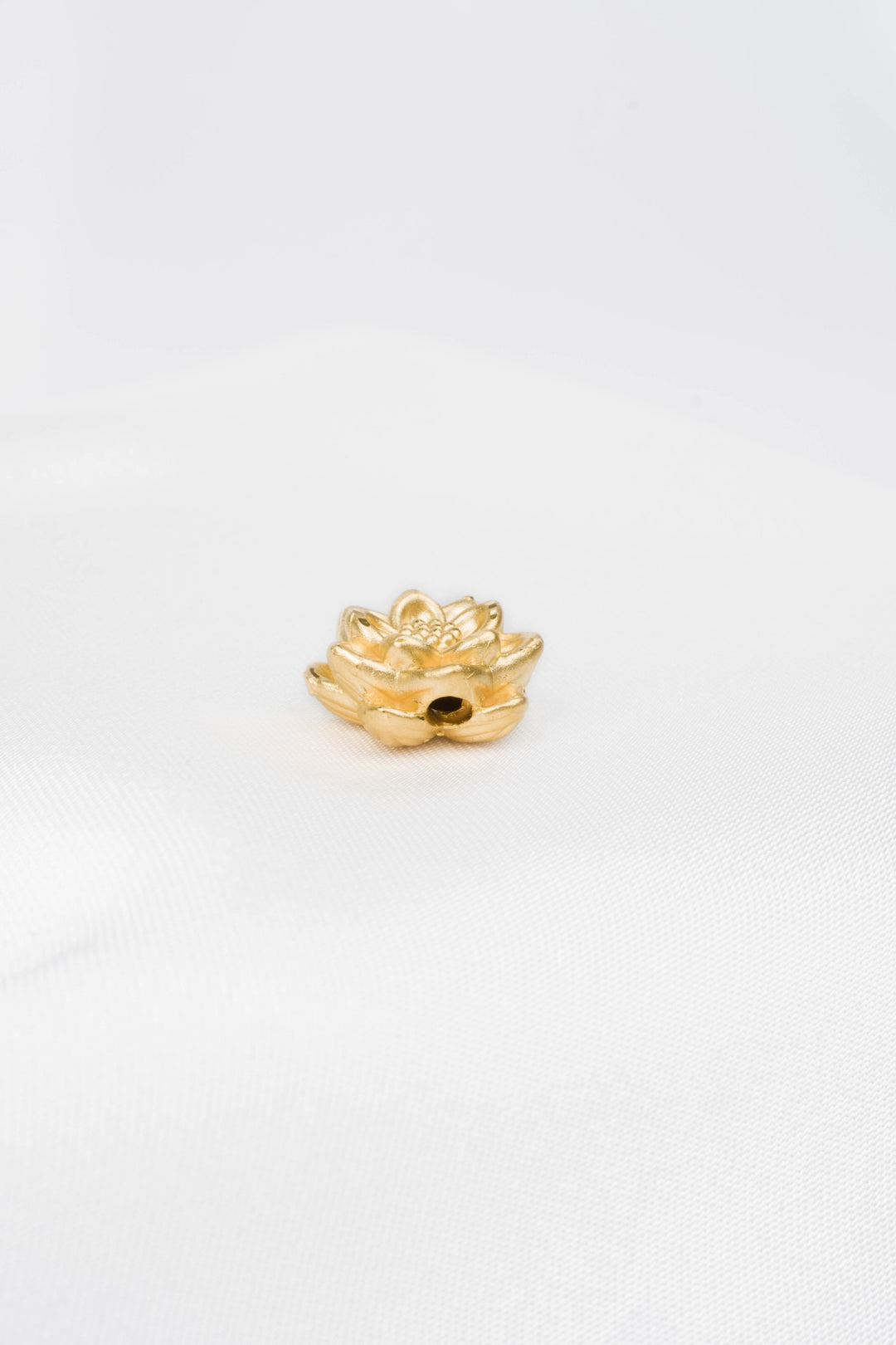 Mặt dây chuyền vàng hoa sen Bảo Tín K&K Vàng 24K