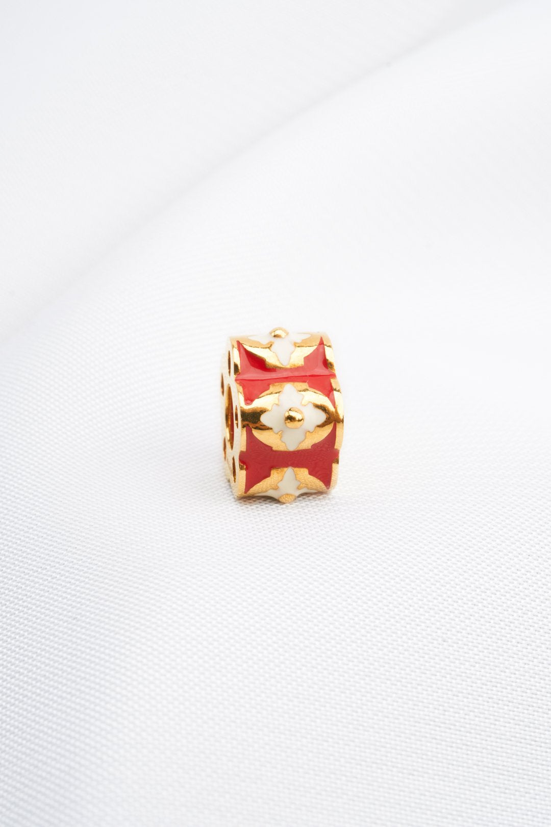 Mặt dây chuyền vàng hoa Bảo Tín K&K Vàng kiểu Ý 750