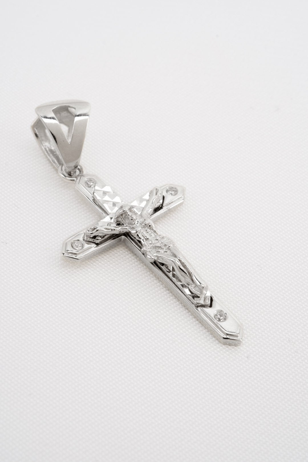 Mặt dây chuyền trắng thánh giá chúa Bảo Tín K&K Vàng kiểu Ý 750