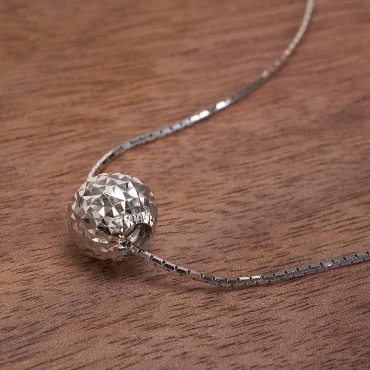 Mặt dây chuyền trắng châu móc máy Bảo Tín K&K Vàng kiểu Ý 750