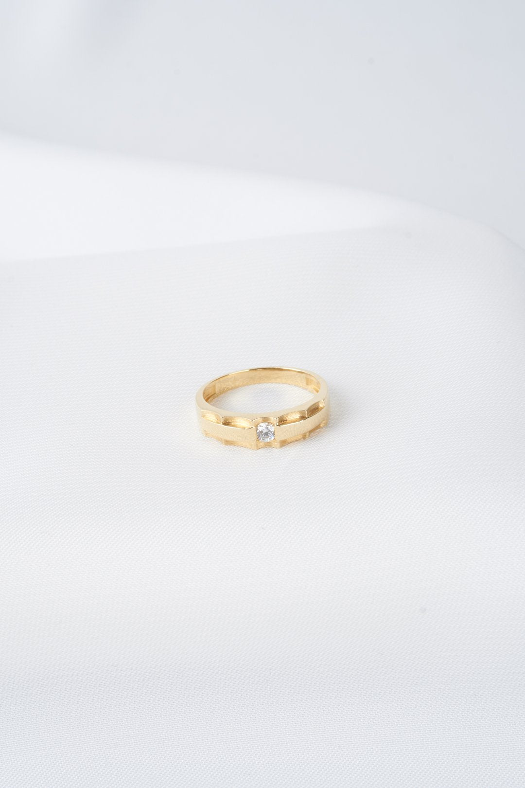 Nhẫn cưới vàng cưới 1h xi cát Bảo Tín K&K Vàng 18K đính Đá cao cấp