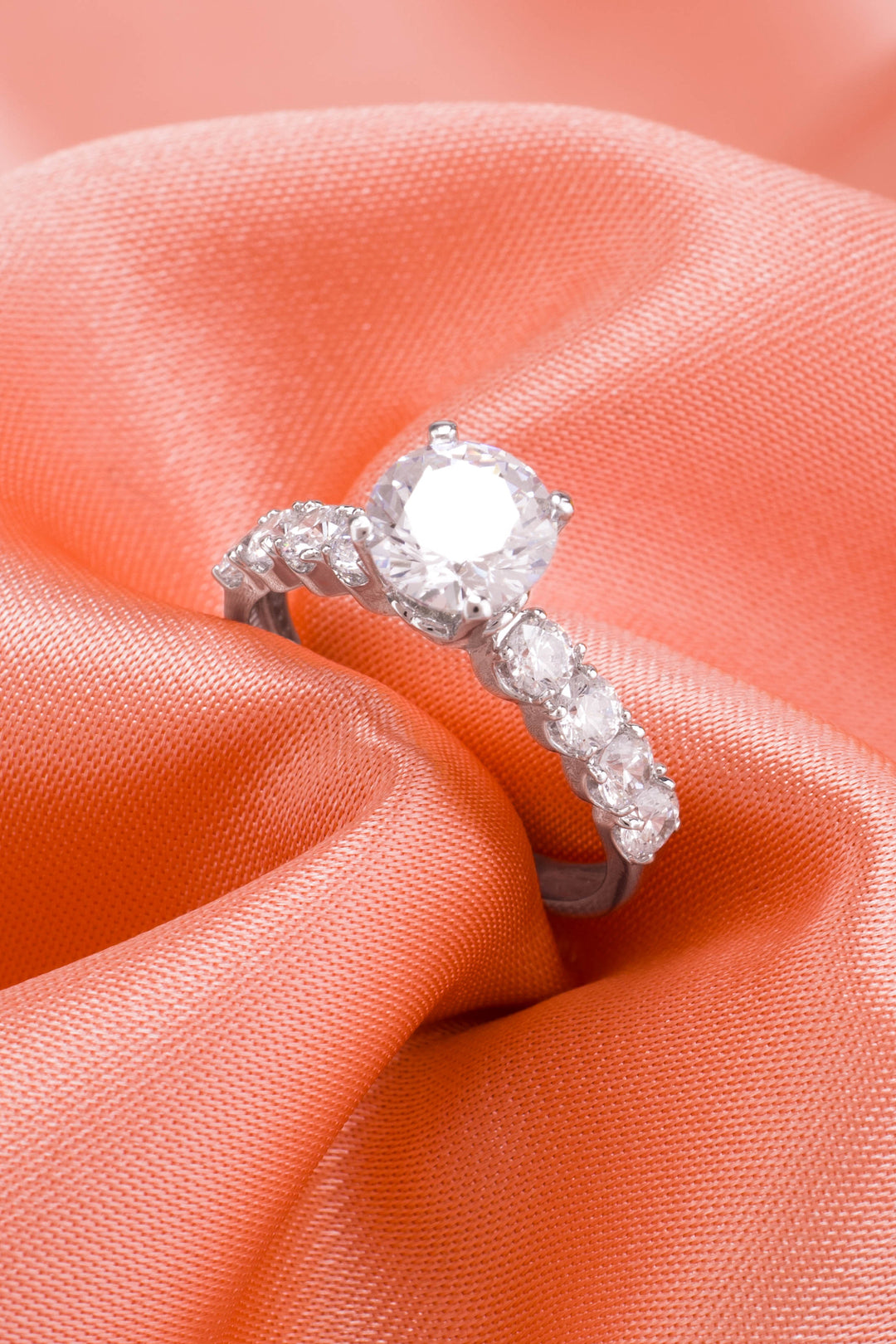 Nhẫn cầu hôn Bảo Tín K&K Vàng kiểu Ý 750 Cinderella