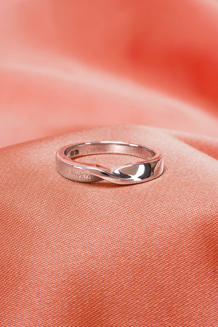 Nhẫn cưới nam Bảo Tín K&K Vàng kiểu Ý 750 Sympathyque