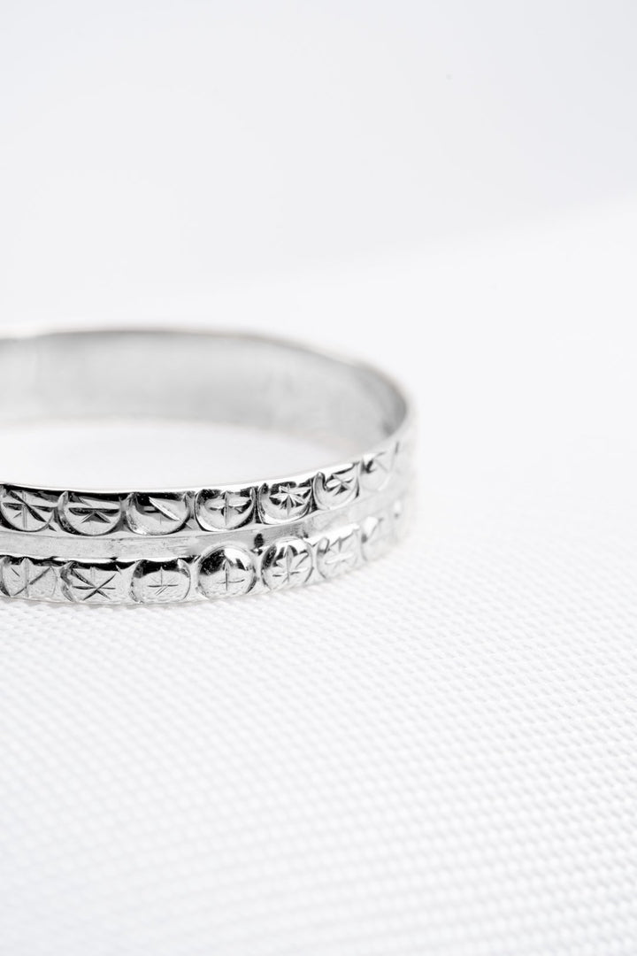 Nhẫn trắng bản móc máy Bảo Tín K&K Vàng kiểu Ý 750