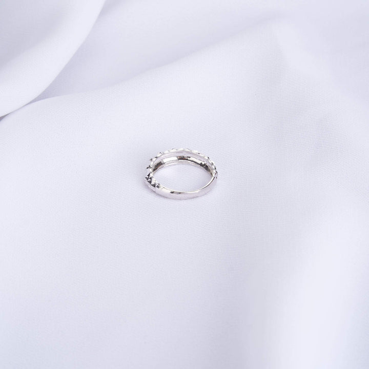 Nhẫn trắng mo móc máy Bảo Tín K&K Vàng kiểu Ý 750