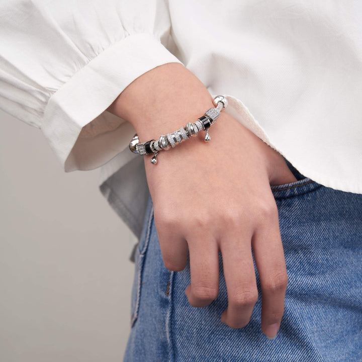 Lắc trắng pandora Bảo Tín K&K Vàng kiểu Ý 750 đính Đá cao cấp