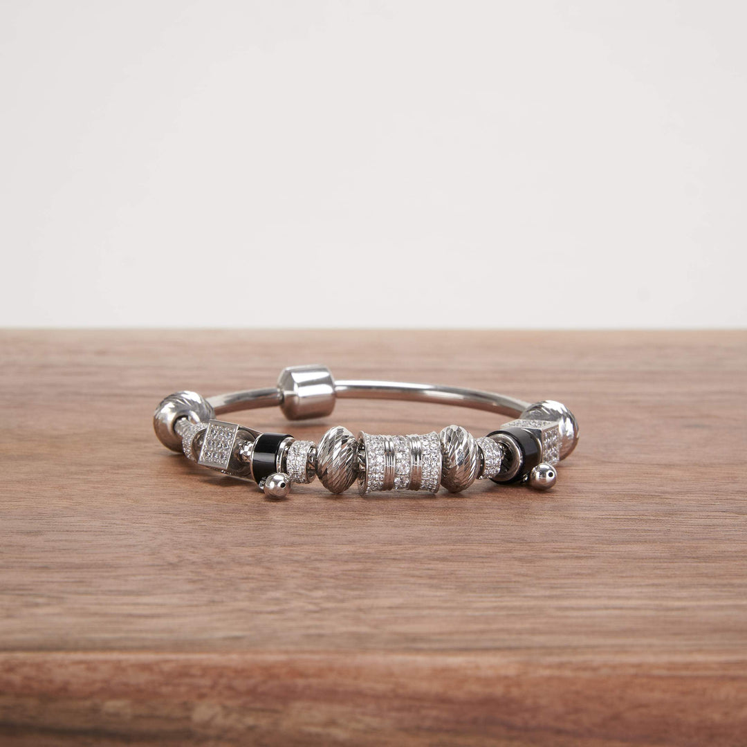 Lắc trắng pandora Bảo Tín K&K Vàng kiểu Ý 750 đính Đá cao cấp