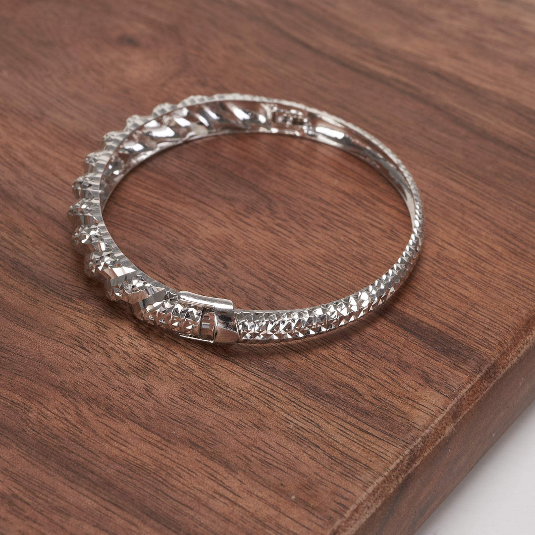 Vòng đơn trắng mo móc máy Bảo Tín K&K Vàng kiểu Ý 750