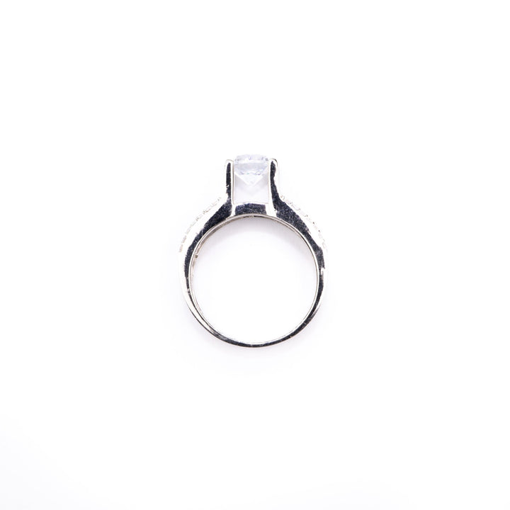 Nhẫn Ý một hạt bốn chấu ba hàng tấm - Bảo Tín K&K