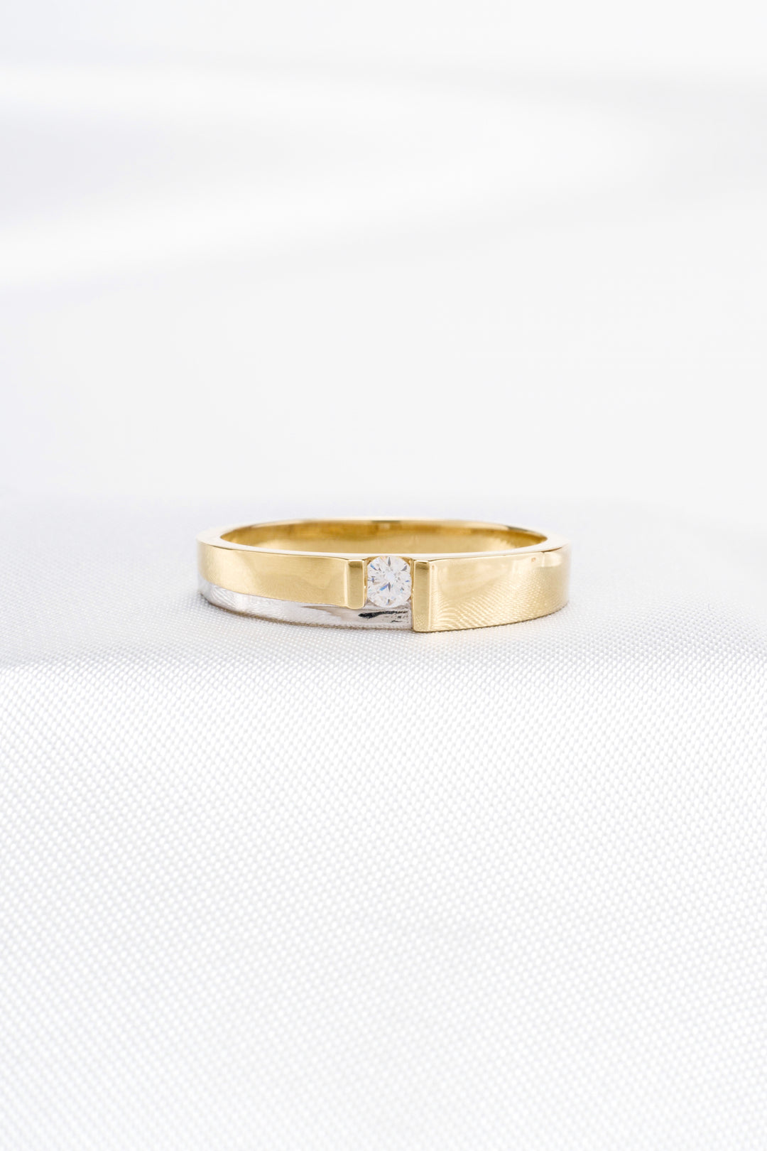 Nhẫn cưới nữ Bảo Tín K&K Vàng kiểu Ý 750 Loyal