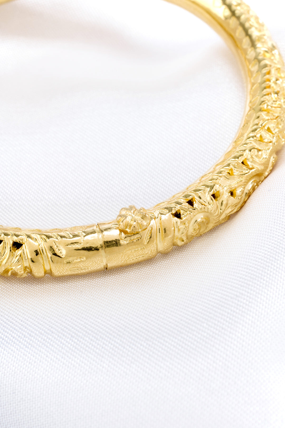 Vòng  vàng chạm rồng Bảo Tín K&K Vàng 23K