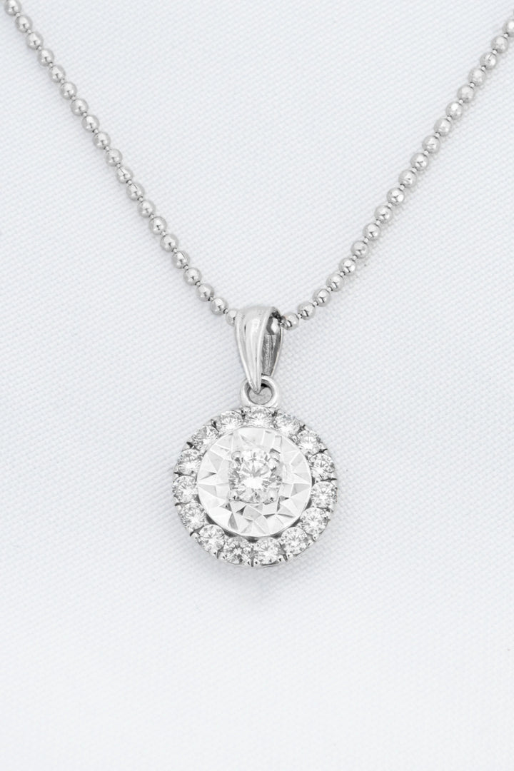 Mặt Dây Chuyền Một Hột Móc Máy Viền Tấm Vàng Ý 750 Bảo Tín K&K